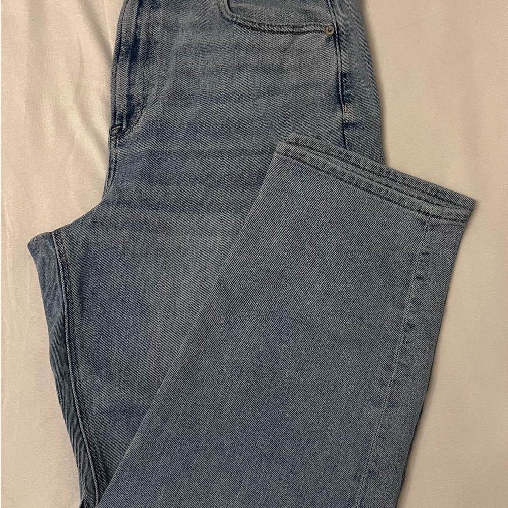 American Eagle Outfitters Blue High Rise Mom Jeans